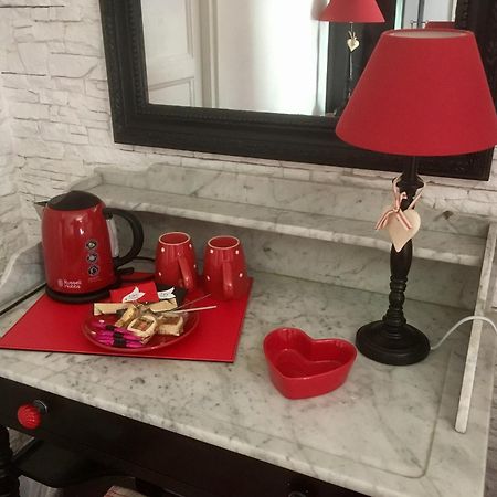 Hotel Boutique Saint-Louis リジュー エクステリア 写真